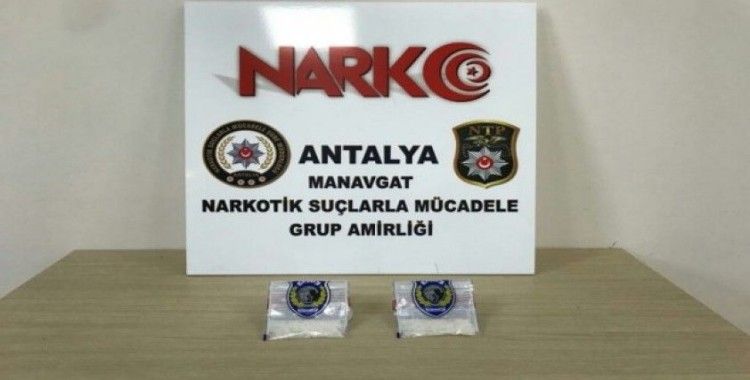 Antalya’da durdurulan araçtan uyuşturucu çıktı
