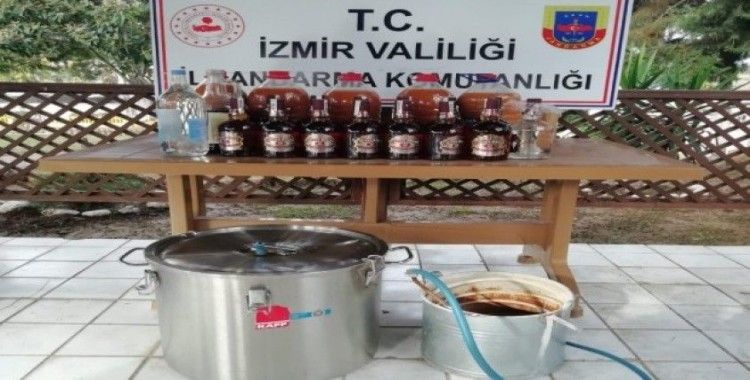 İzmir’de jandarmadan sahte içki operasyonu