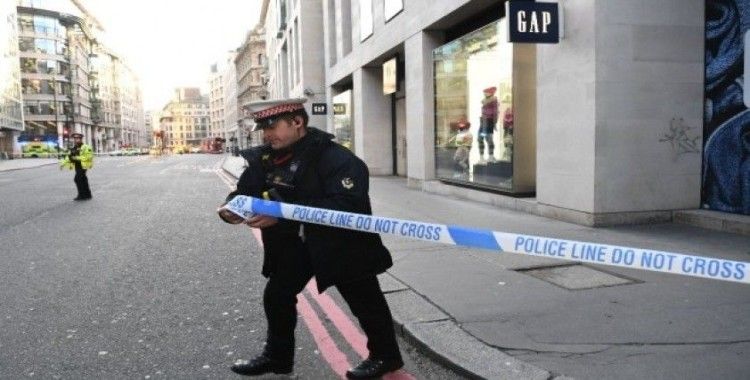Londra'daki saldırıyı elektronik bileklikli terörist gerçekleştirdi