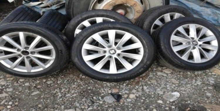 İzmir ve İstanbul’da çalınan lüks araçlar Konya’da parçalanırken bulundu