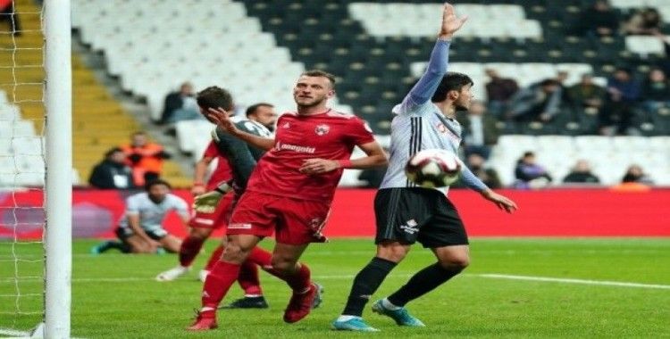 Beşiktaş: 3 - 24 Erzincanspor: 0