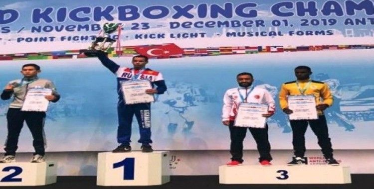 Büyükşehirin milli sporcusu Kick Boks’ta dünya üçüncüsü oldu