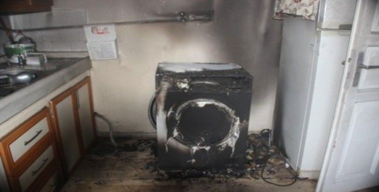 Çamaşır makinesinden yangın çıktı