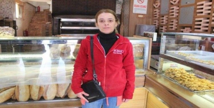 Önceki gün kadın müşterinin 750 lirasını çalan hırsız bu defa kadın çalışanı soyarken yakalandı