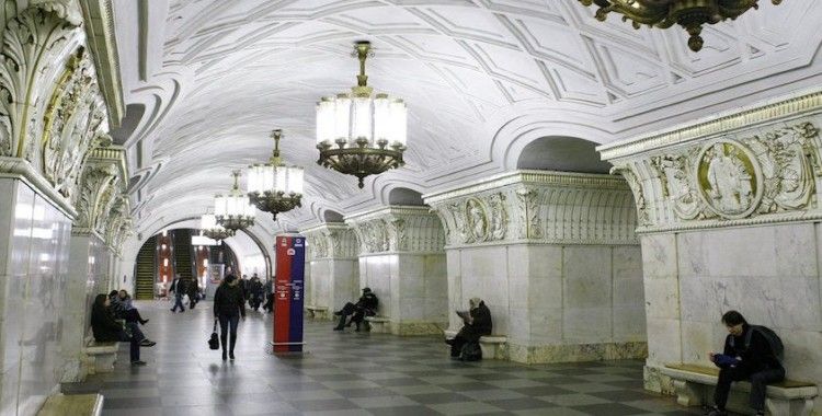 Rusya'da metro istasyonlarındaki tuvaletlere kamera takıldı