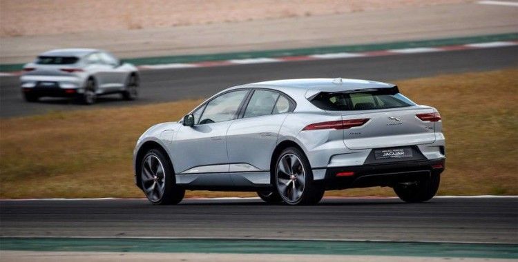Avrupa’da yılın otomobili: Jaguar I-Pace