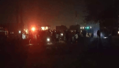 Mısır'da yolcu treni otomobile çarptı
