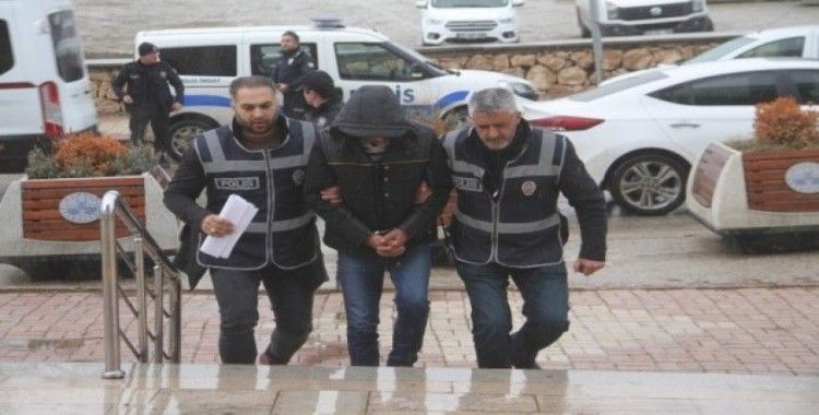 Elazığ’da bir kişiyi iş yerinde vuran şüpheli  tutuklandı