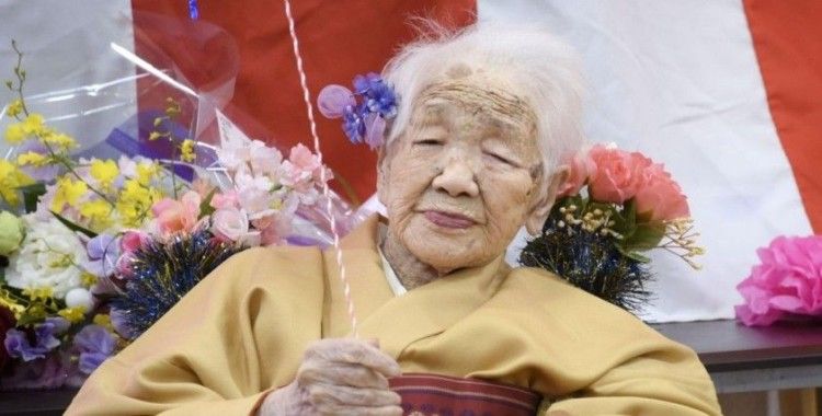 Dünyanın en yaşlı insanı rekor yeniledi