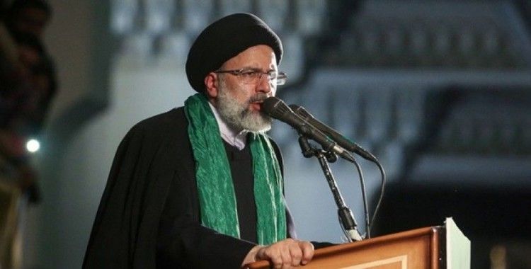 İran: 'Terörist Trump’ın yakasını bırakmayacağız'