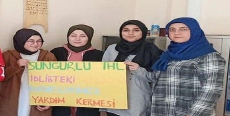 Öğrenciler harçlıklarını İdlip’e gönderdi