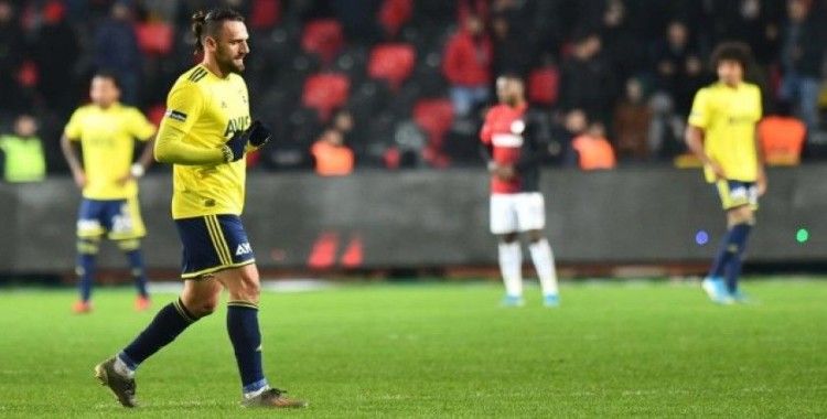 Fenerbahçeli Muric 'bilinçli sarı kart görme' gerekçesiyle PFDK'ya sevk edildi