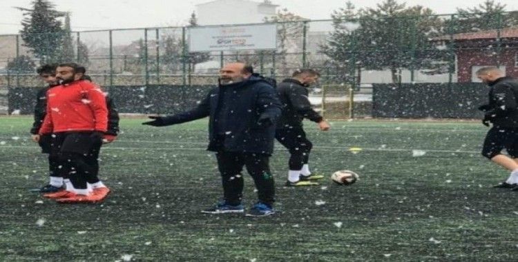 Yeşilyurt Belediyespor’da gözler Darıca Gençlerbirliği maçına çevrildi