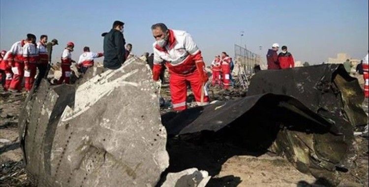 İran, düşürülen uçağın 2 füze ile vurulduğu açıkladı