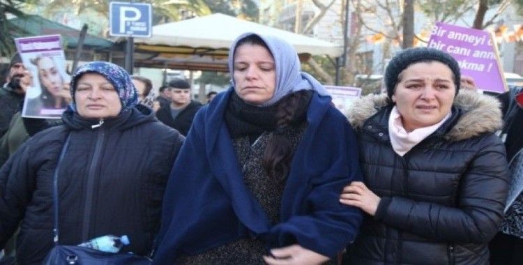 İzmir'de eski eşini öldüren zanlının babası da annesini öldürmüş
