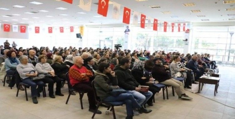 Mersin Büyükşehir Belediyesinin psikoloji seminerleri sürüyor