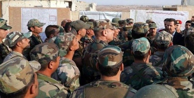 Suriye ordusu İdlib'in en büyük ilçesi Maarratünnuman'ı ele geçirdi