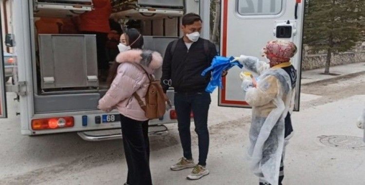 Aksaray'da 10 Çinli turist ve 2 Türk hastaneden taburcu edildi