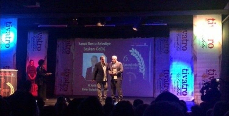 Efeler Belediye Başkanı Atay’a ‘Sanat Dostu Belediye Başkanı’ ödülü