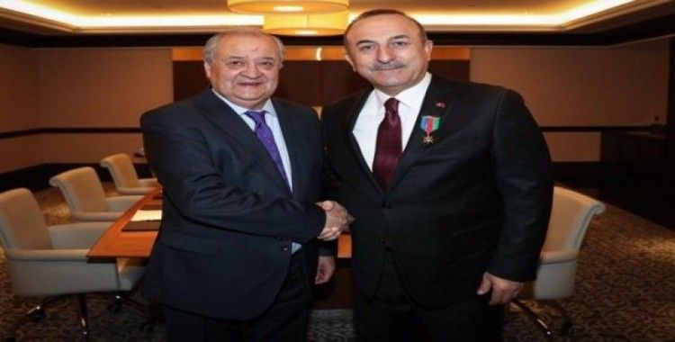Bakan Çavuşoğlu, Özbekistanlı mevkidaşı Kamilov ile görüştü