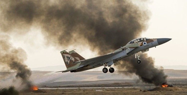 İsrail'in Şam'a yönelik hava saldırılarında 12 kişi hayatını kaybetti