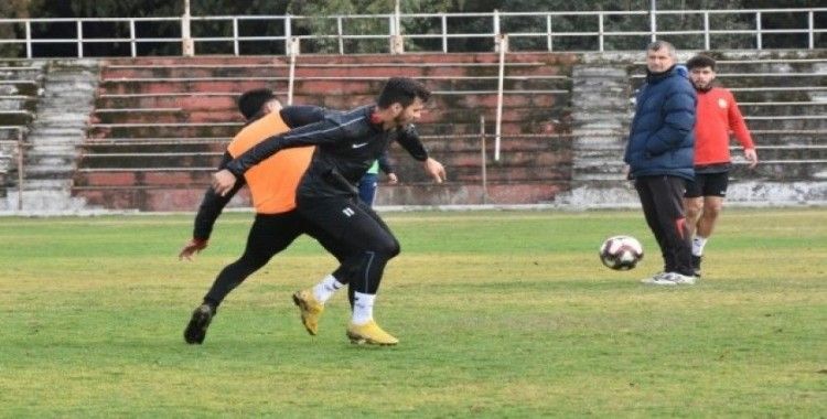Aliağaspor FK, Yunus Emre deplasmanına hazırlanıyor