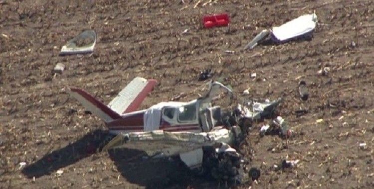 ABD'de küçük uçak düştü: 5 ölü