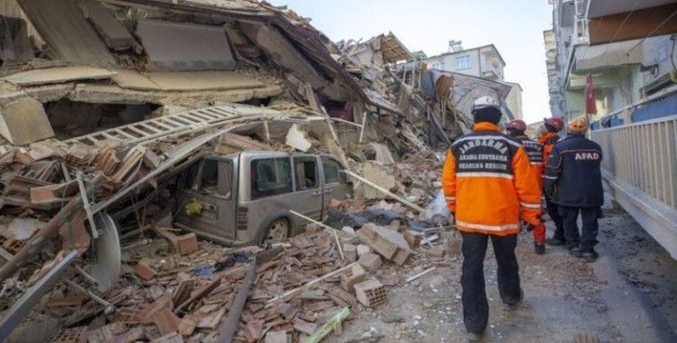 AFAD: 'Depremden etkilenen 2’si yoğun bakım altında olan 24 vatandaşımızın tedavisi devam etmektedir'
