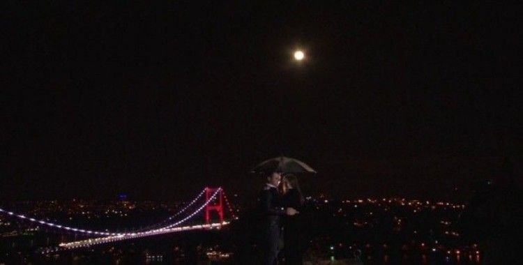 İstanbul’da Süper Ay böyle görüntülendi