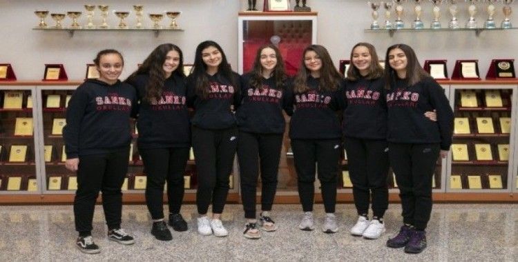 SANKO Okulları Kız Basketbol Takımı Türkiye yarı finallerinde