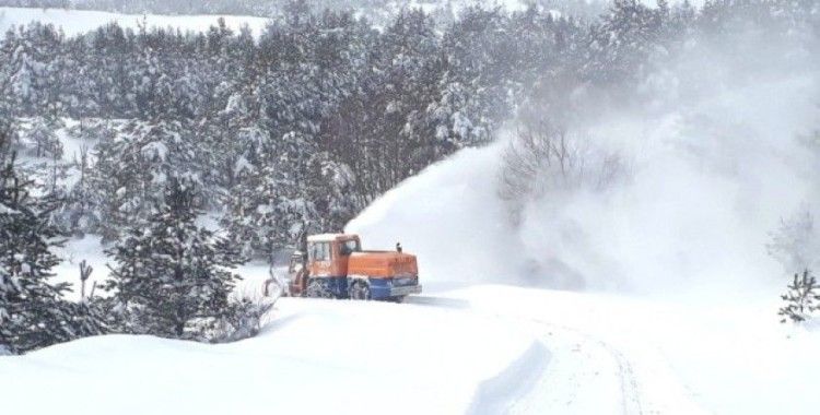 Kastamonu’da kar yağışı nedeniyle okullar 1 gün tatil edildi