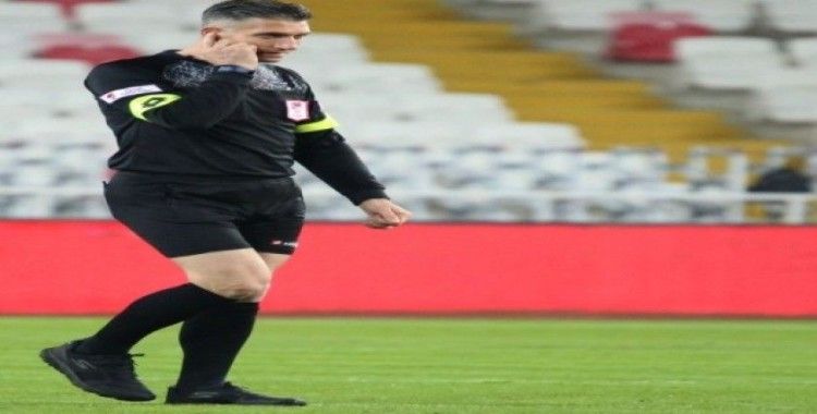 Denizlispor-Kayserispor maçını Özgür Yankaya  yönetecek