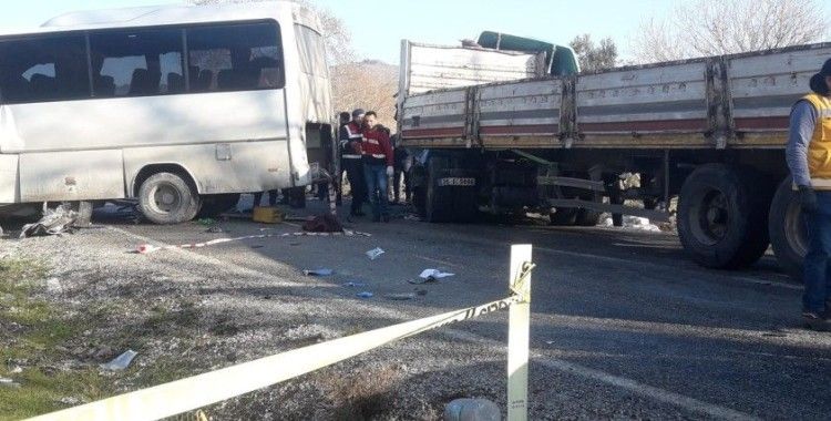 İzmir'deki korkunç kazada ölenlerin kimlikleri belli oldu