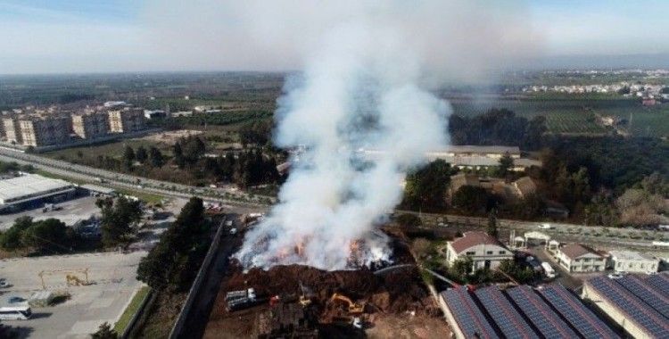 Adana'daki fabrika yangını 32 saattir sürüyor
