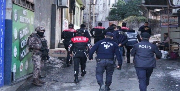 Trabzon’da emniyetten 68 ekip ve 214 personel ile şok uygulaması