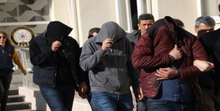 Mersin'deki tefeci operasyonunda 10 tutuklama