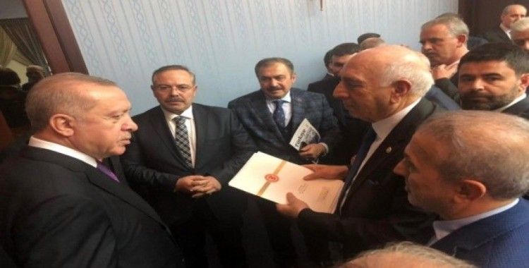 AK Parti'li Kartal Cumhurbaşkanı Erdoğan'la görüştü