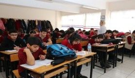Sivas'ta öğrencilere yönelik izleme sınavı yapıldı