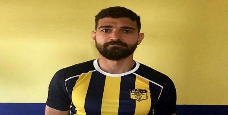 Alaçatıspor, Çeşme Belediyespor’un forvetini transfer etti