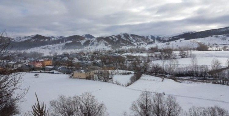 Erzincan’ın yüksek kesimlerinde aralıklı kar yağışı bekleniliyor