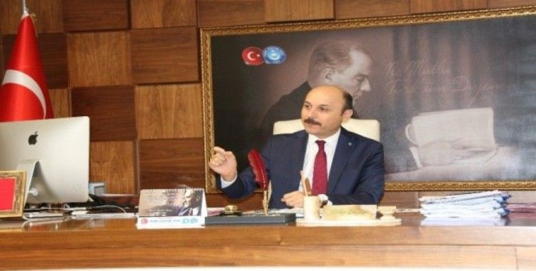Türk Eğitim-Sen Genel Başkanı Geylan: “Üniversitelerde akademik atama ve yükseltilmenin sınırlandırılması Türk bilimini olumsuz etkiler”