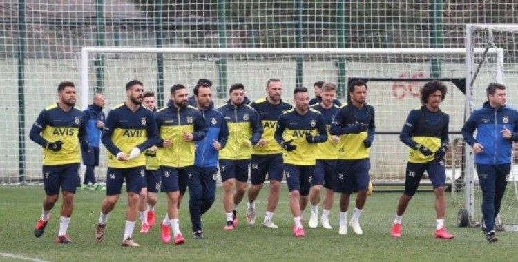 Fenerbahçe, Antalyaspor maçı hazırlıklarını sürdürdü