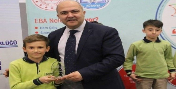 Kütahya Ağaçköy Ortaokulu tiyatro yarışmasında il ikincisi oldu
