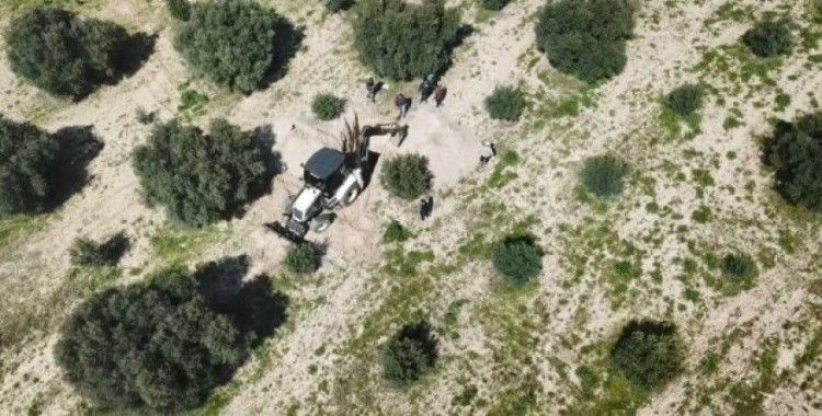 Manisa’da kaçak definecilere drone ile suçüstü