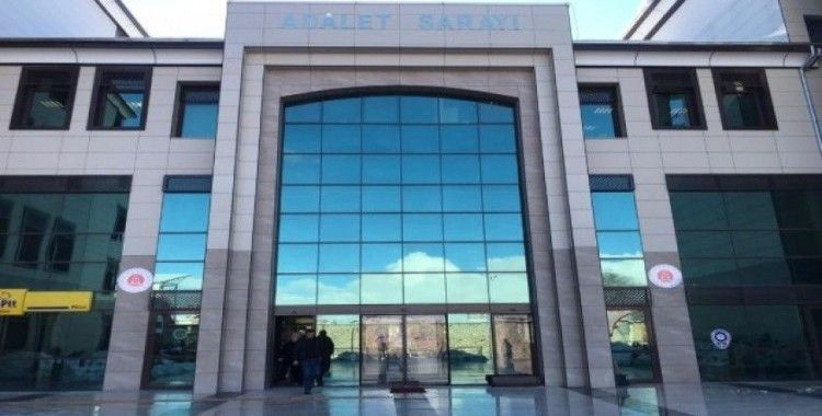 Nevşehir Adalet Sarayı’na girişler kapatıldı