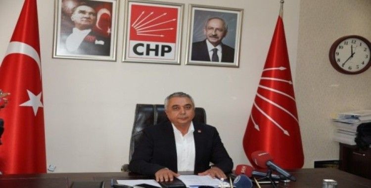 CHP, Aydın İl Genelindeki teşkilat binalarını ziyarete kapattı