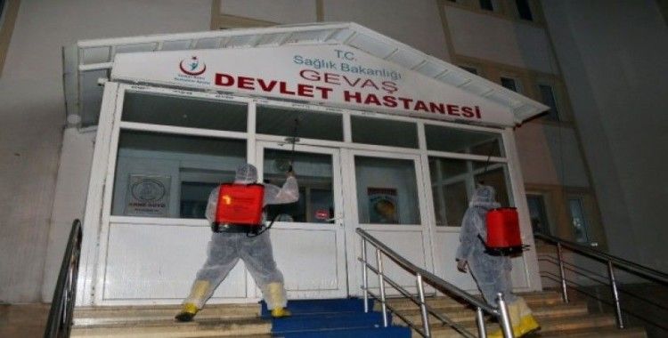 Van Büyükşehir Belediyesinden dezenfekte çalışması