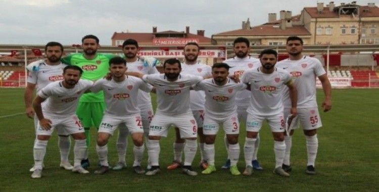 Nevşehir Belediyespor’da futbolculara izin verildi