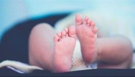 Yunanistan'da Koronavirüs taşıyıcısı anne sağlıklı bebek doğurdu