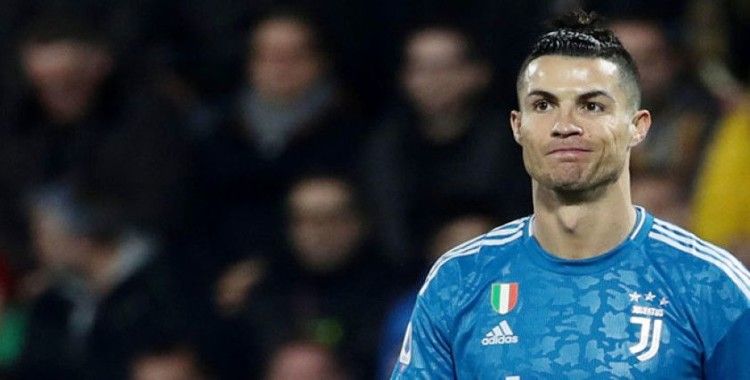 Cristiano Ronaldo’dan ’Evde kal’ çağrısı